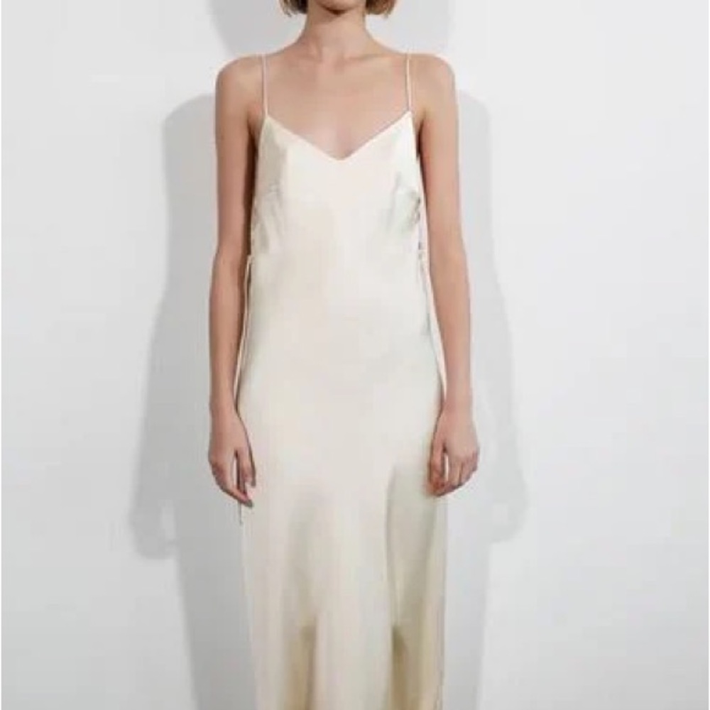Zara cream satin dress XS - Picture 4 of 11